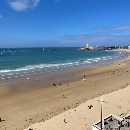 Face Vue D'exception Renove Au 9eme Etage Les Sables-dʼOlonne